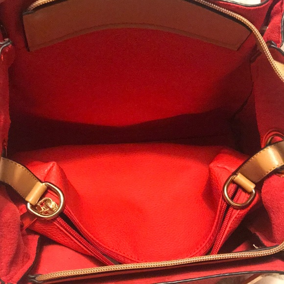 Leather bag - Picture 3 of 6